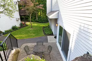 20 E Pembroke Rd, Danbury, CT 06811 - Photo 3