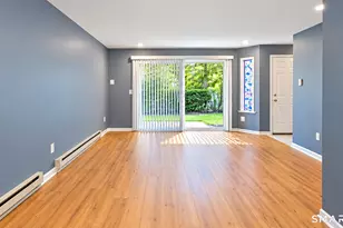 20 E Pembroke Rd, Danbury, CT 06811 - Photo 7