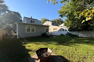 7 Hayes Ave, Norwalk, CT 06855 - Photo 3