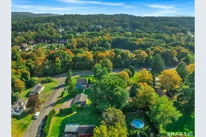 26 Milton Drive, Meriden, CT 06450 - Photo 9