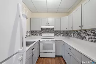 10 Walnut Ave, East Hampton, CT 06424 - Photo 7
