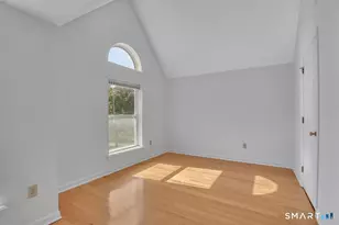565 Newfield St, Middletown, CT 06457 - Photo 11