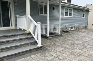 47 Hallock St, Waterbury, CT 06706 - Photo 15