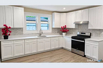 430 Wolcott Street, Waterbury, CT 06705 - Photo 3