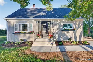 15 Lawler Ln, Norwich, CT 06360 - Photo 1