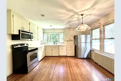 15 Ilion Road, New Fairfield, CT 06812 - Photo 7