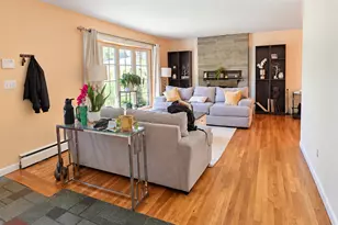 92 Perry Rd, Hamden, CT 06514 - Photo 3