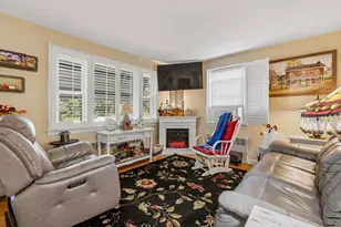 87 Beechwood Ave, Hamden, CT 06514 - Photo 9