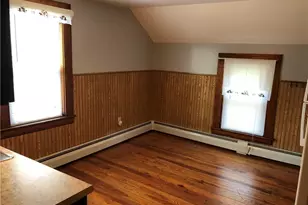 354 Elm St, Enfield, CT 06082 - Photo 7