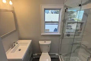 250 Jackson Ave, Stratford, CT 06615 - Photo 17