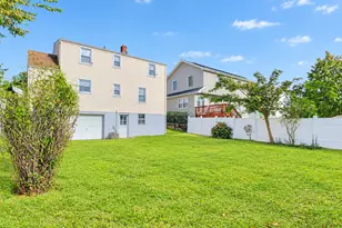 21 Van Buskirk Ave, Stamford, CT 06902 - Photo 21