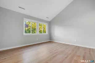 33 Deer Run, Bethel, CT 06801 - Photo 19
