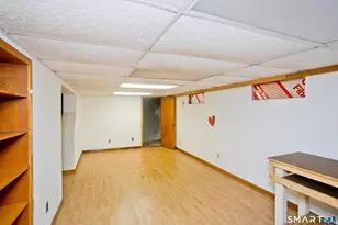 326 Elm St, Windsor Locks, CT 06096 - Photo 19