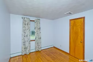 326 Elm St, Windsor Locks, CT 06096 - Photo 15