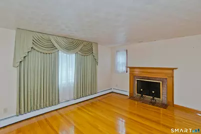 326 Elm Street, Windsor Locks, CT 06096 - Photo 11