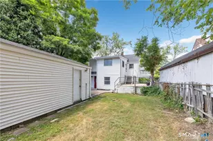 11 Hallmark Pl, Stamford, CT 06906 - Photo 35