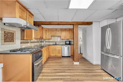 11 Hallmark Place, Stamford, CT 06906 - Photo 5