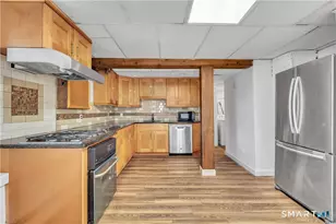 11 Hallmark Pl, Stamford, CT 06906 - Photo 5