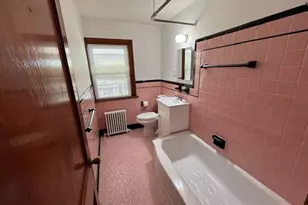 61 Arch St, Naugatuck, CT 06770 - Photo 9
