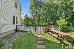 132 Pepperidge Rd, Portland, CT 06480 - Photo 35