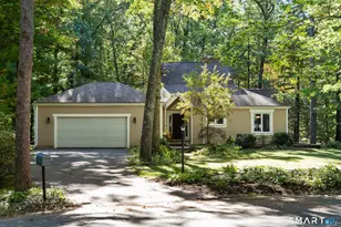 5 Beacon Heath, Farmington, CT 06032 - Photo 1