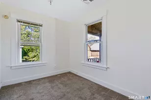 10 Glover Pl, Middletown, CT 06457 - Photo 7