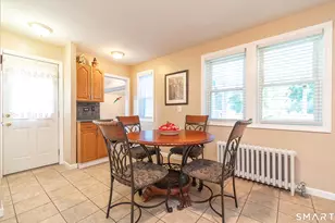 101 Robbins Dr, Wethersfield, CT 06109 - Photo 19