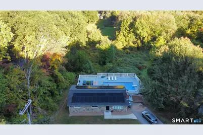 75 Vernon Street West, Manchester, CT 06042 - Photo 1