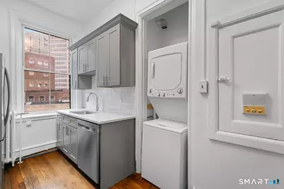 284 Orange Street #303, New Haven, CT 06510 - Photo 7