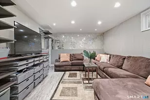 63 Maple Tree Ave, Stamford, CT 06906 - Photo 27