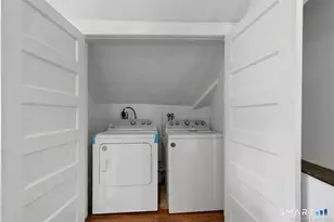 131 Dwight St, New Haven, CT 06511 - Photo 13