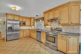 107 Steep Hollow Ln, Manchester, CT 06040 - Photo 13