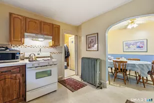 86 Litchfield St, Hartford, CT 06112 - Photo 19