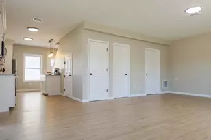 41 Earl St, Bristol, CT 06010 - Photo 3