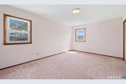 27 Homesteader Lane, West Haven, CT 06516 - Photo 13