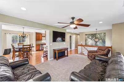 38 Jeanette Road, Danbury, CT 06811 - Photo 5