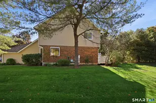 137 Foxboro Dr, Newington, CT 06111 - Photo 31
