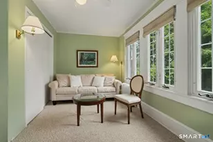 27 Washington Ave, Danbury, CT 06810 - Photo 7