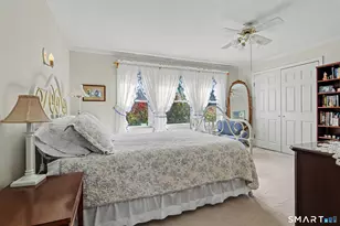 27 Washington Ave, Danbury, CT 06810 - Photo 11