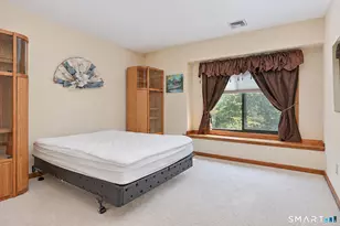 5 Fawn Crest Dr, New Fairfield, CT 06812 - Photo 17