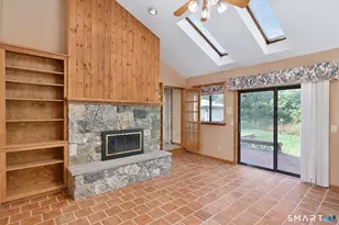 5 Fawn Crest Dr, New Fairfield, CT 06812 - Photo 13