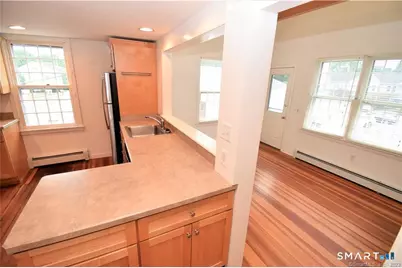 27 Boston Street #2-L, Guilford, CT 06437 - Photo 5