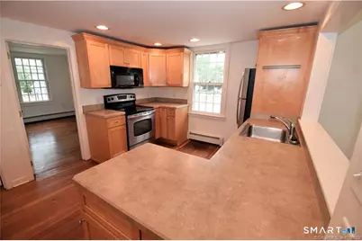 27 Boston Street #2-L, Guilford, CT 06437 - Photo 3