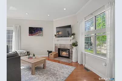 132 Hope Street #J, Stamford, CT 06906 - Photo 5
