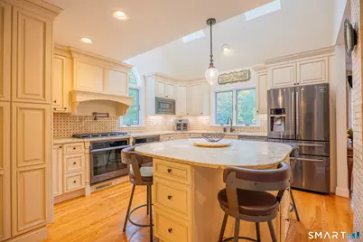 367 Cedarwood Drive, Orange, CT 06477 - Photo 15