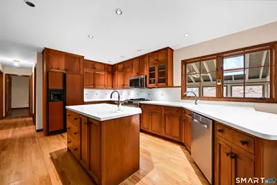 160 Woods Way Drive, Southbury, CT 06488 - Photo 7