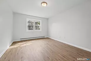 45 Monroe St, Bridgeport, CT 06605 - Photo 13