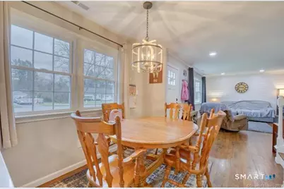 43 Manor Lane, South Windsor, CT 06074 - Photo 9