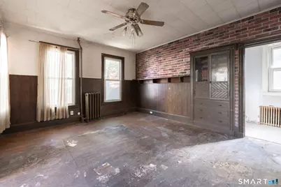 44 Fourth Street, Meriden, CT 06451 - Photo 9