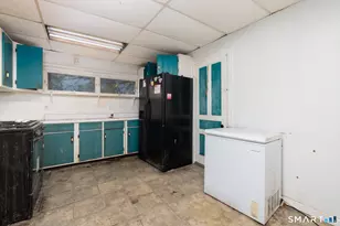 44 Fourth St, Meriden, CT 06451 - Photo 11